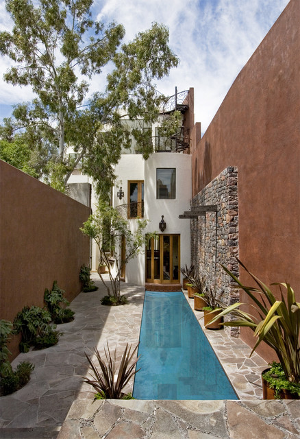 Small Modern Mexican Homes: Maximize Space & Style