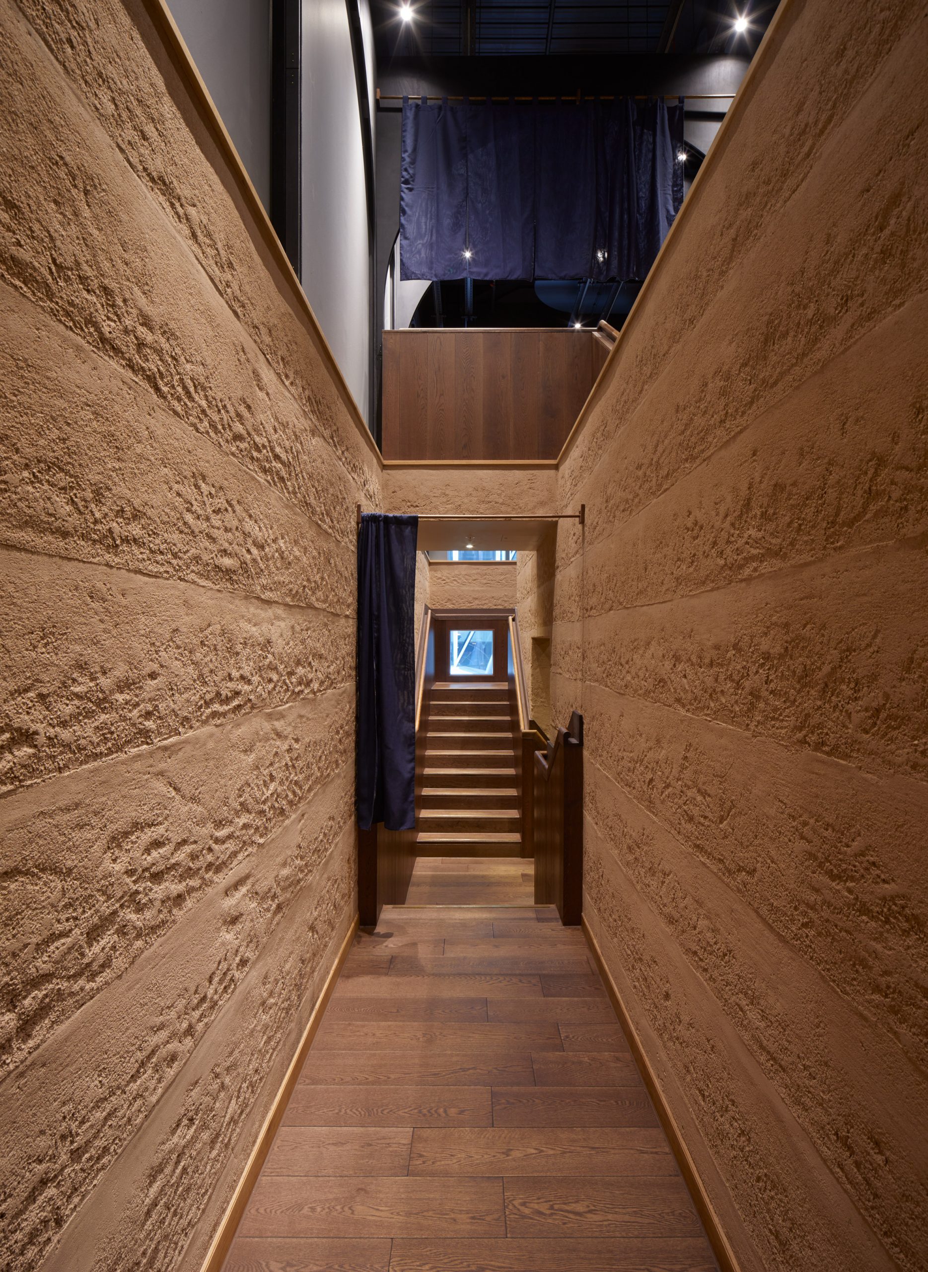 Rammed earth finishes clay plaster basics: (Everything you need to know before starting your natural wall project)