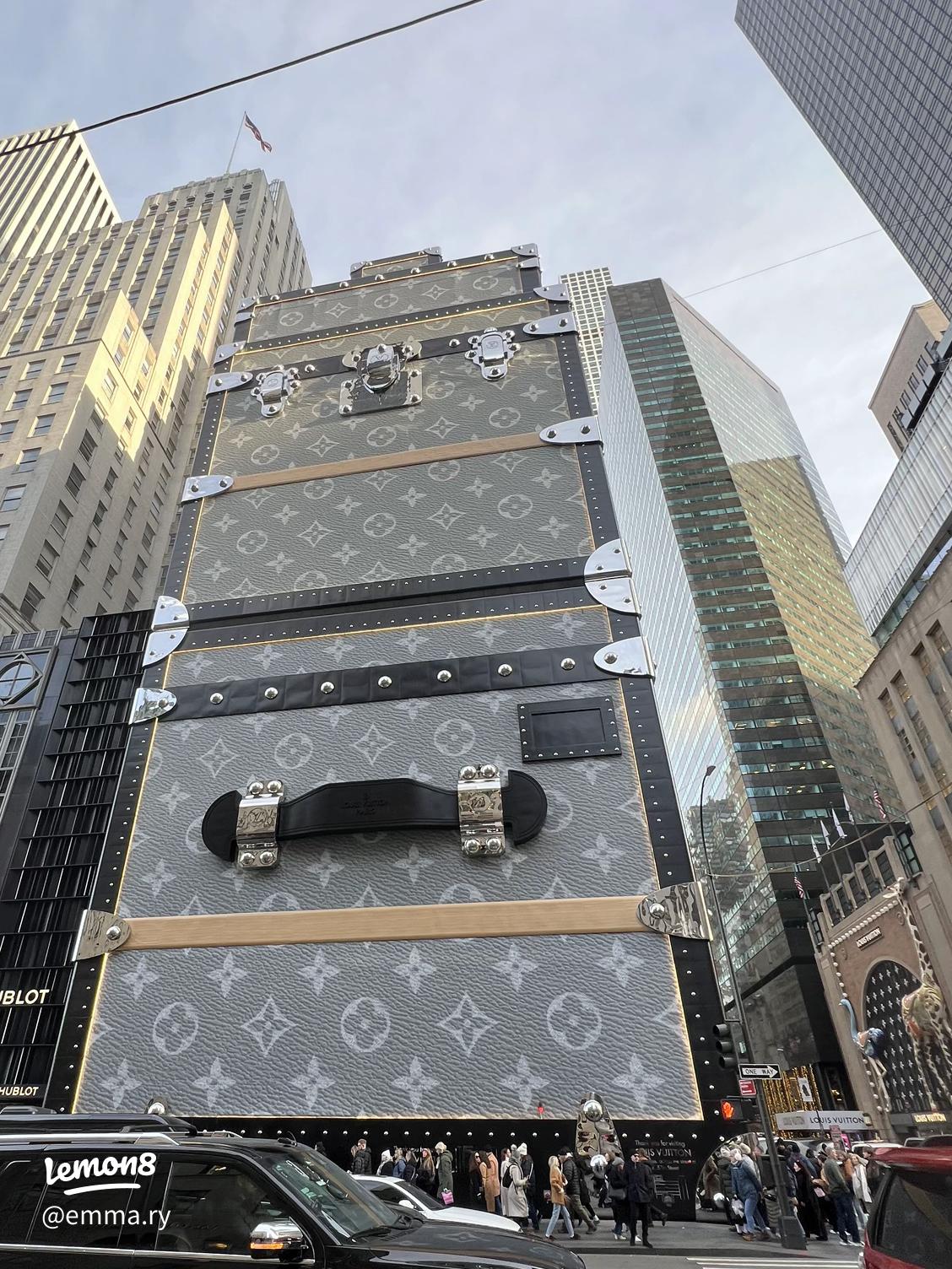 Why does everyone love the luis vuitton building? Find out the big secrets behind this famous place.