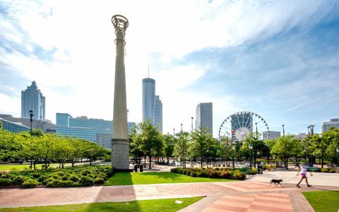 See the tallest building in Georgia? (Learn about this amazing landmark now!)