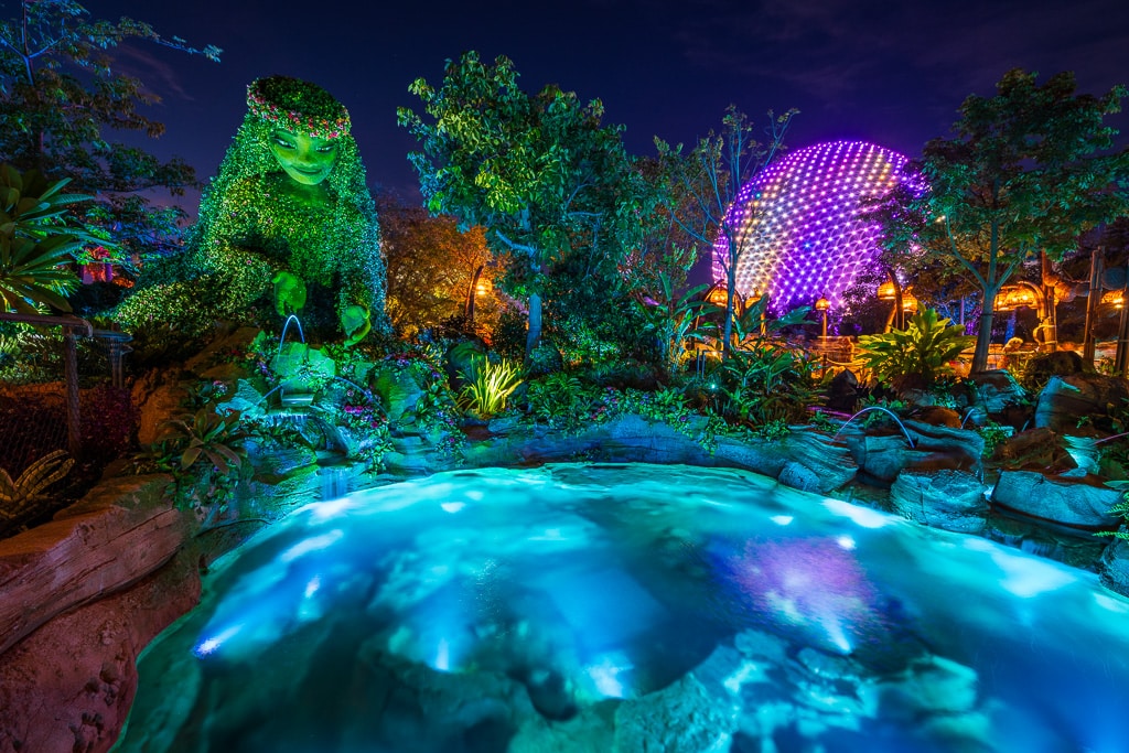 How do you explore inside pavilion (your easy guide to seeing all the best things there)?
