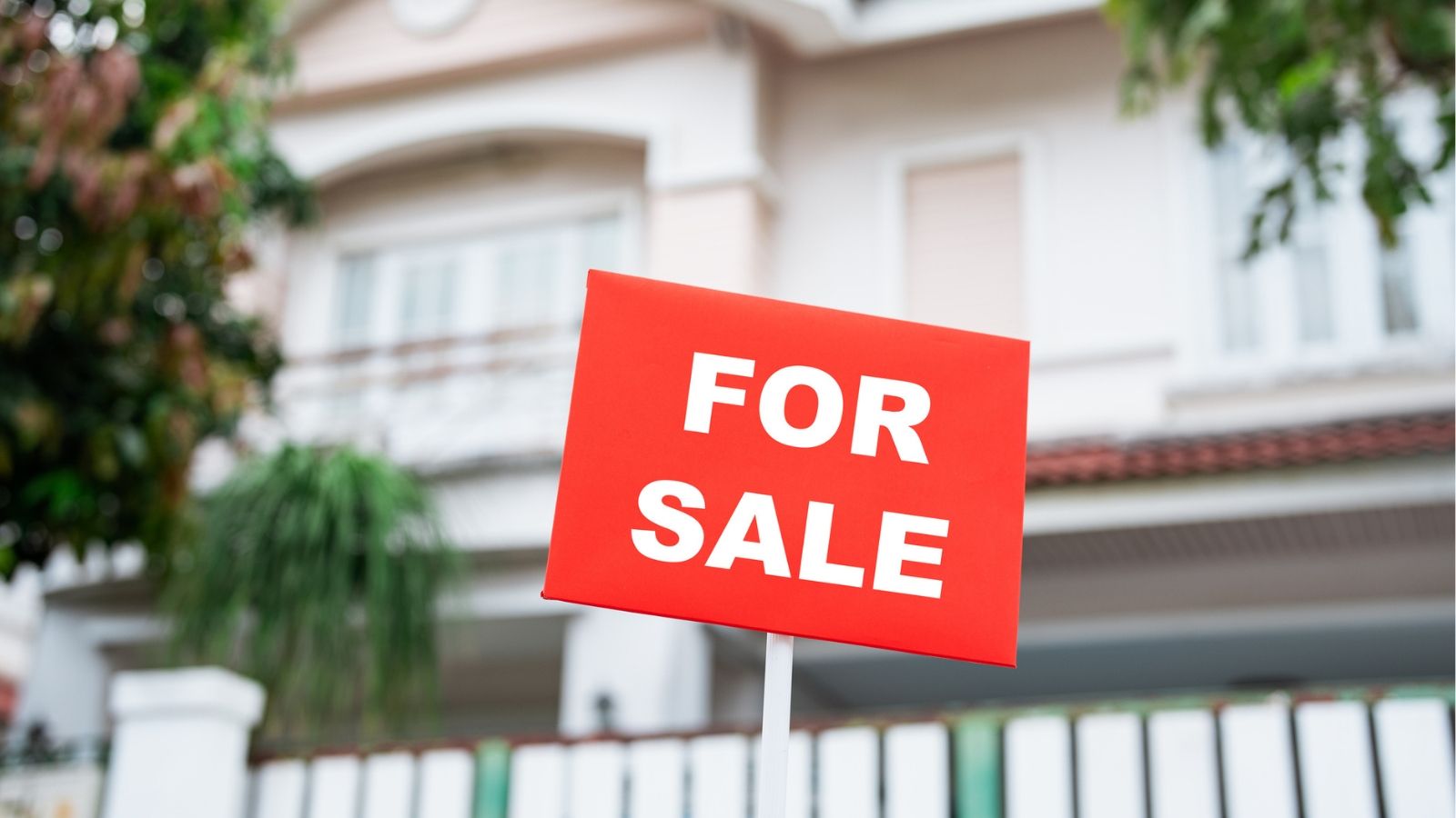 What are key signs of Goldilocks Housing? Spot them easily with our straightforward market guide.