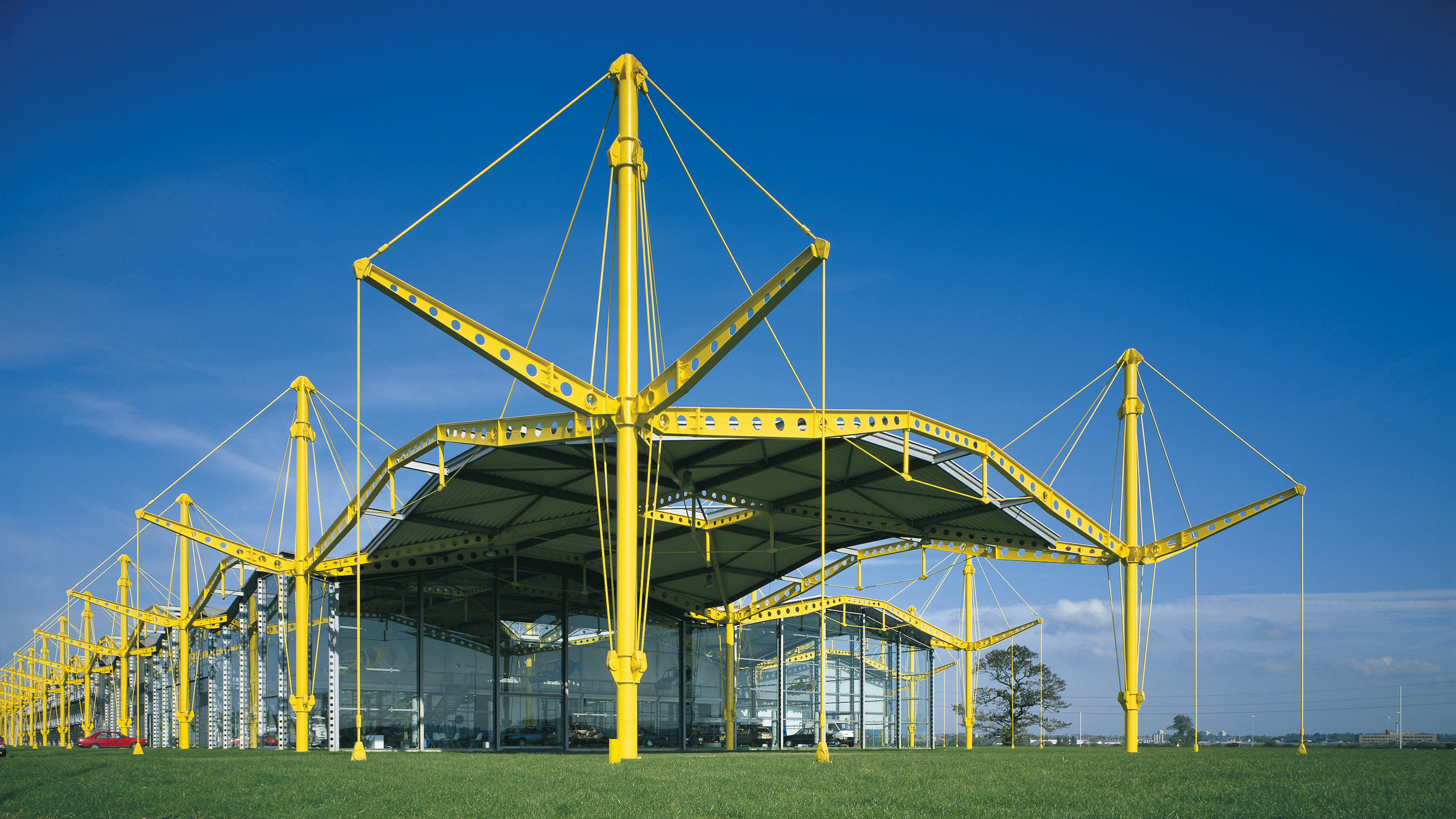 How does a Renault Distribution Centre work? Learn how they deliver car parts to you quickly.