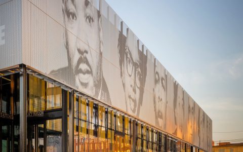 Best Way to Install Corrugated Steel Facade Fast Easy Guide