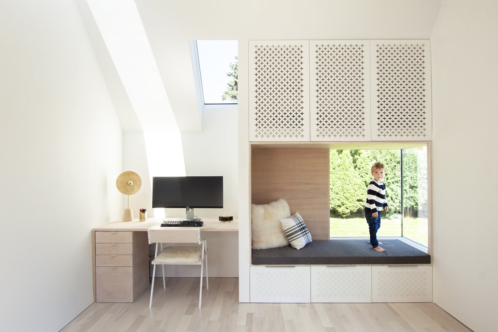 where to find light well architecture inspiration simple office designs