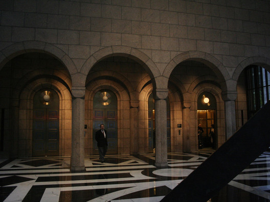 Inside AT&T Sony Building Visit: Step-by-Step Guide for Great Photos!