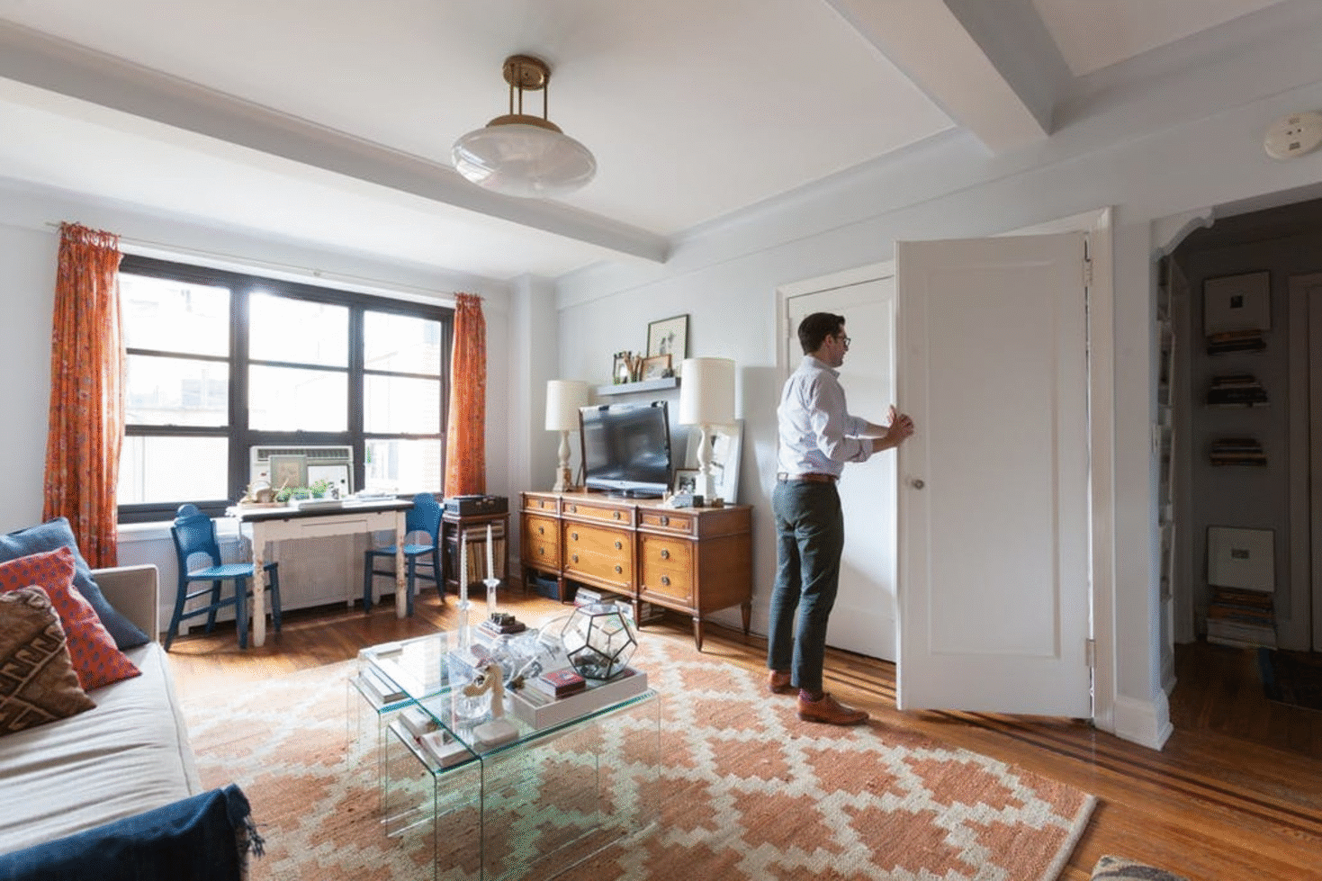 Where To Get Funny Apartment GIFs Awesome Resources Shared