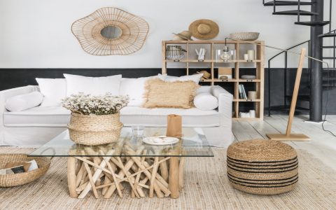 Design small beach house architecture ideas for tiny coastal spaces