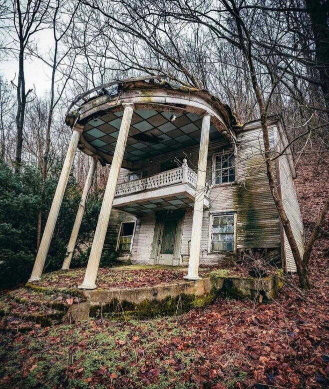Where to find ruined buildings near me (Top secret spots revealed now)