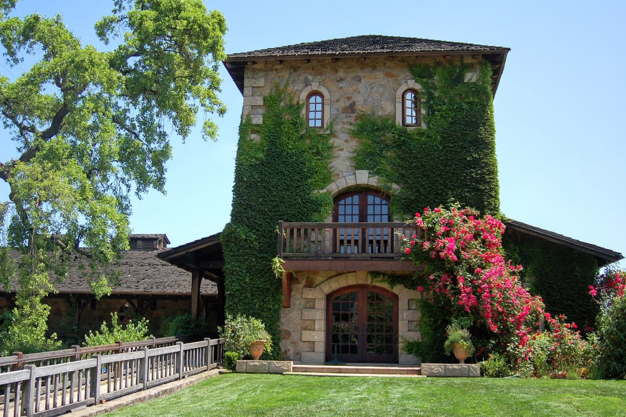 napa architecture defined: what makes these buildings so unique?