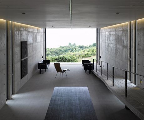 Tadao Ando Houses Minimalist Style Guide (For Architecture Design Lovers)