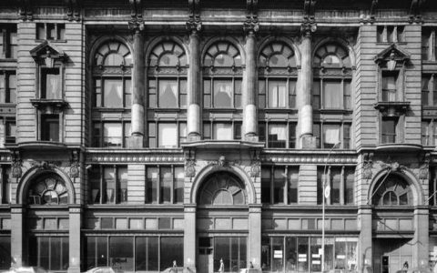 Where is 989 6th ave nyc and what stores are located there