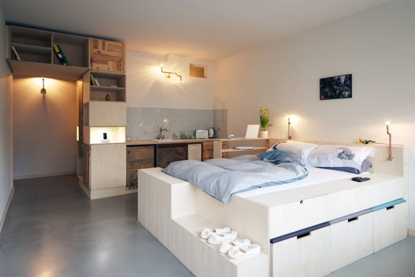 What is Hotel Shelf Storage? Find the Best Solutions for Your Rooms