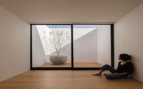 Why contemporary Japanese architecture is popular: discover benefits and trends.