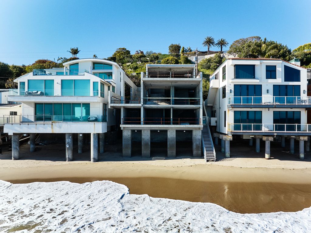 What Makes Tadao Ando Malibu House Unique Key Features You Need to See