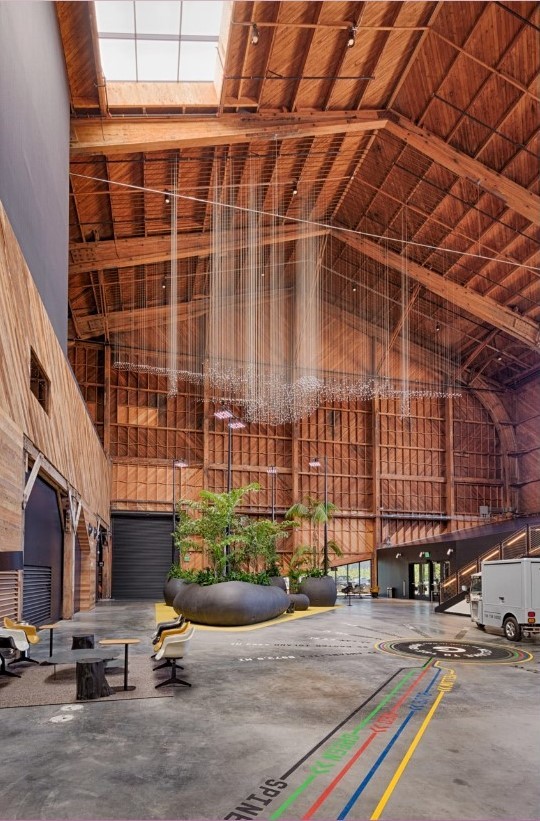 How to Tour Google Playa Vista Spruce Goose Office: Find Best Visit Times Now!