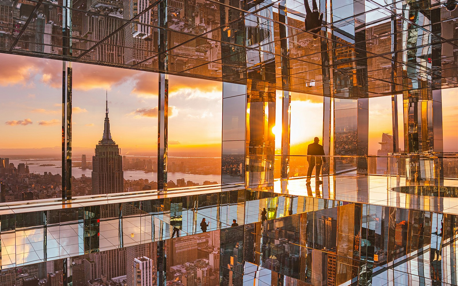 When to take One Vanderbilt photos? Timing guide for perfect light shots!
