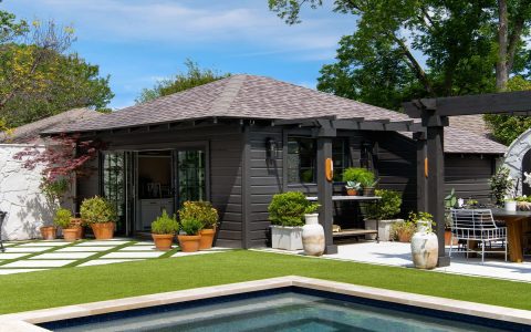 How Much Does a House with Courtyard in the Middle Cost Building Affordably?