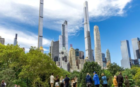 Visiting 270 park avenue ny ny 10017 hours and access guide