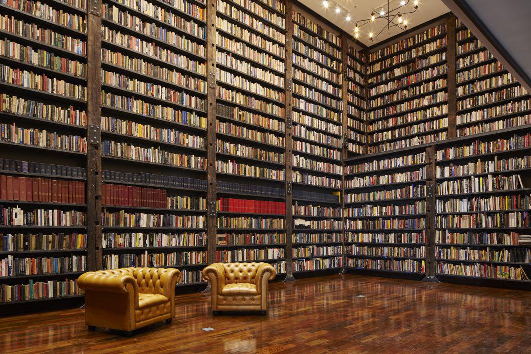Exhibits at Stony Island Arts Bank Chicago! (Must see art now!)