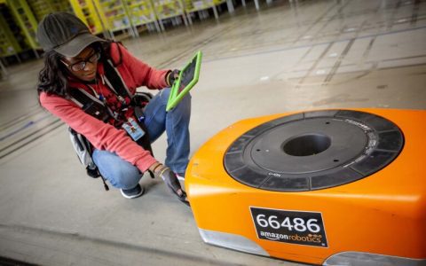 How backpack robot works? 5 easy steps to understand it better
