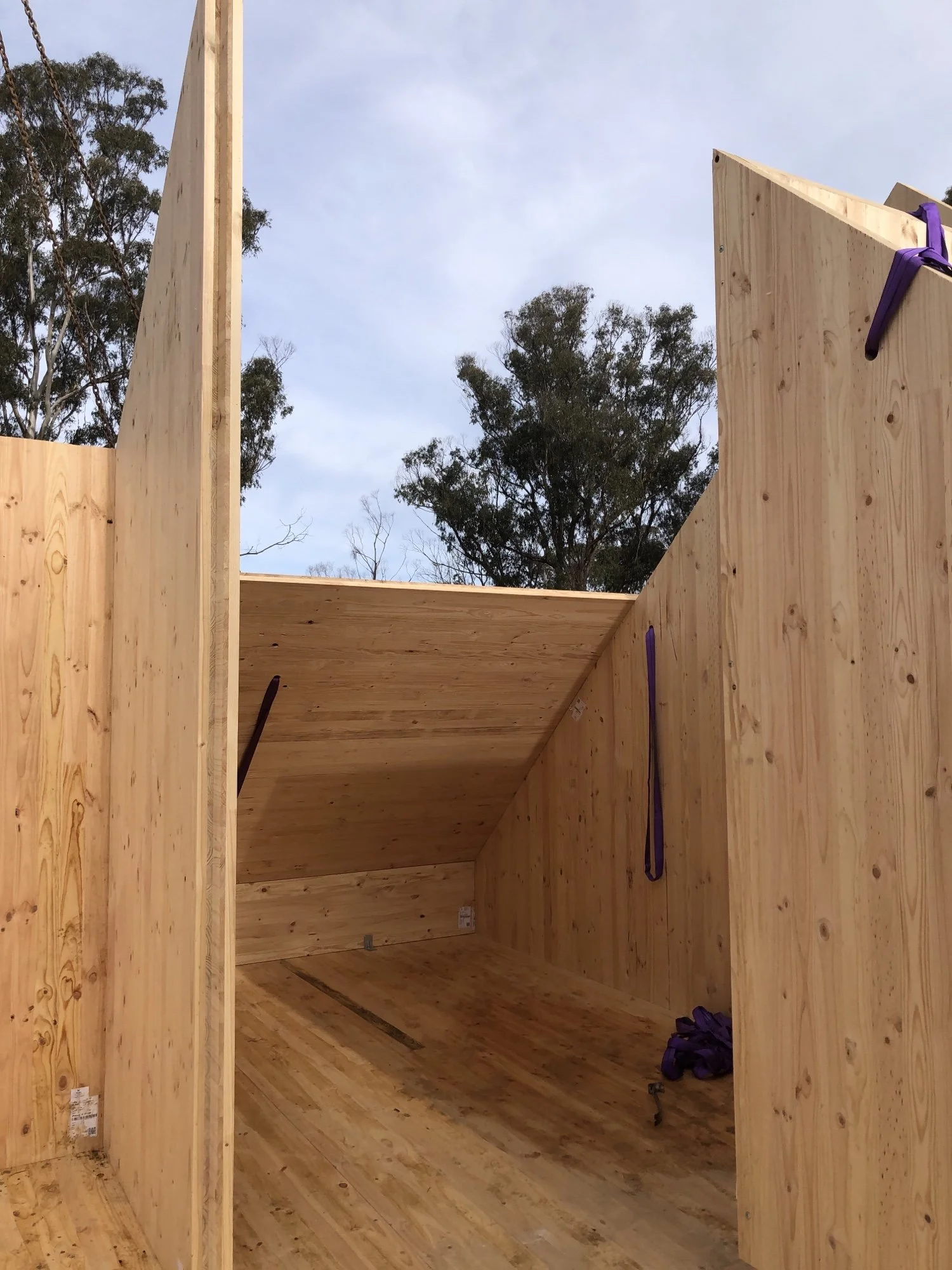CLT Timber House vs Traditional Build: Key Differences Explained