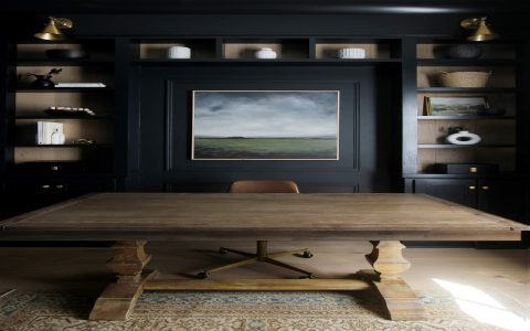 How to choose bookshelf with stairs? Top buying tips for best results.