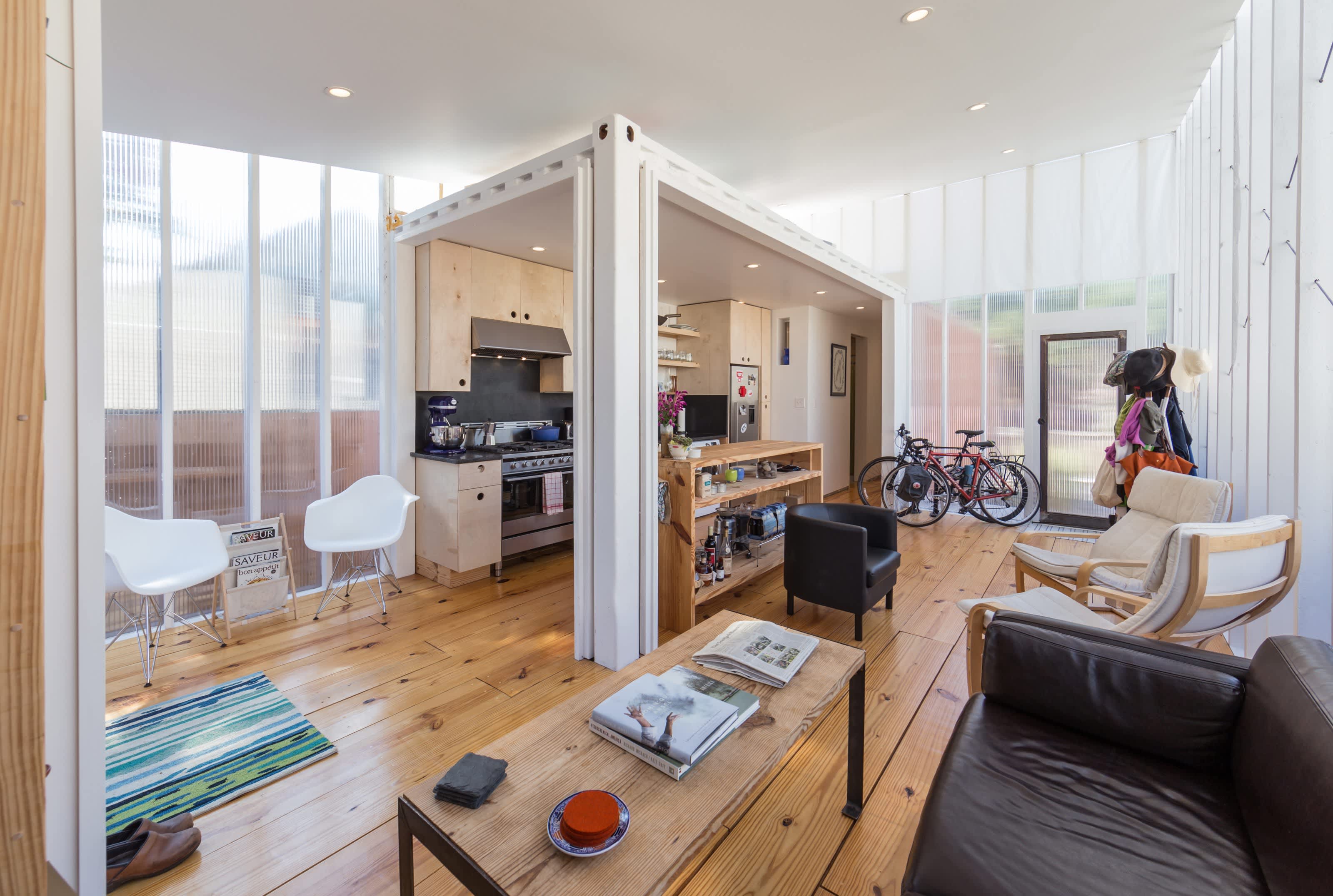 How to Design LA Shipping Container Homes? Cool Style Ideas Inside